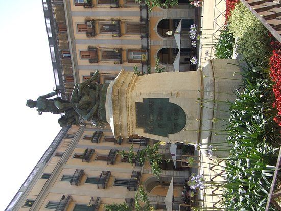 Placa de la Independencia